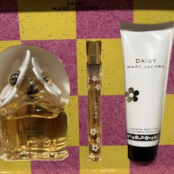 Marc Jacobs Daisy Perfume Set