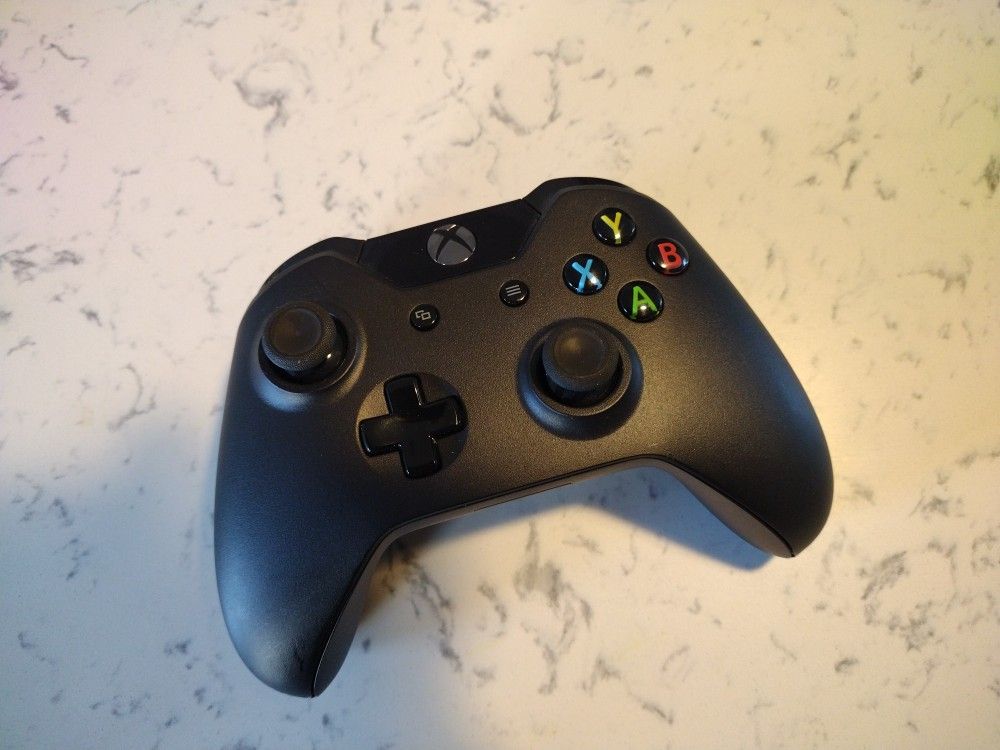 Xbox One Wireless Controller