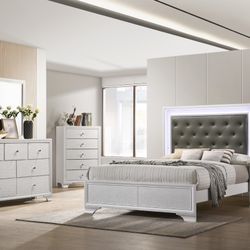 Beautiful Bedroom Set! 