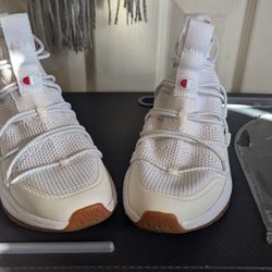 Women's Tennis Shoes 