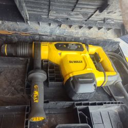 Dewalt Drill And Screws