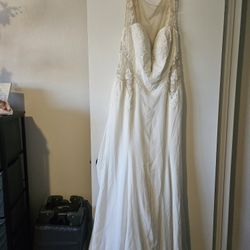 Size 14 Ivory Wedding Dress