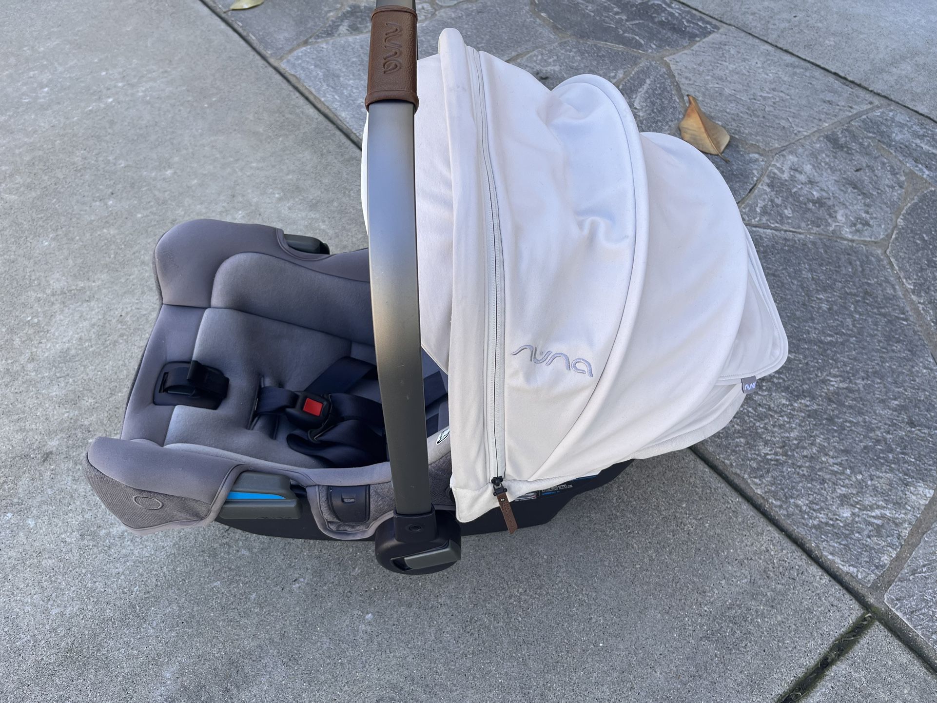 Pipa RX Nuna Car Seat with Base