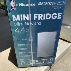 Mini Fridge New!!