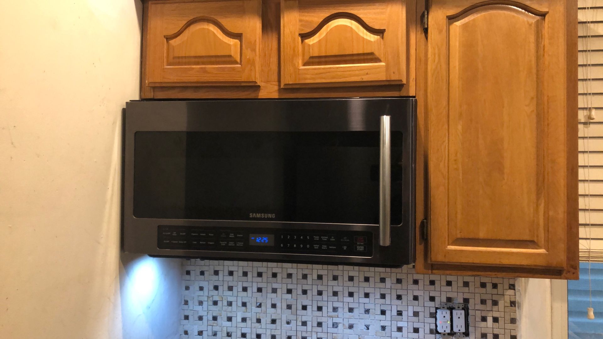 Samsung 30” Microwave …estate Sale