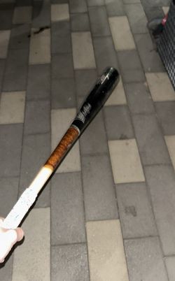 Victus Baseball Wooden Bat 32inch