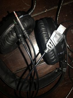 WIRED COMPUTER HEADPHONE GAMING