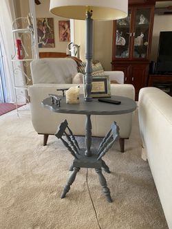 Vintage Table With Magazine Rack