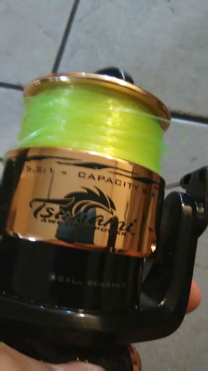 Tsunami SW400 Fishing Reel
