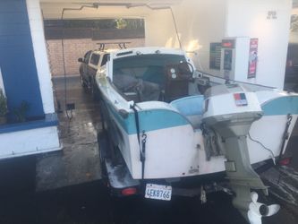1969 sea master 19 foot boat with trailer . 100 hP 2stroke