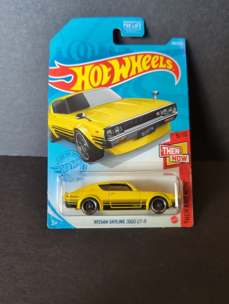 Hot Wheels Then And Now Yellow Nissan Skyline 2000 GT-R