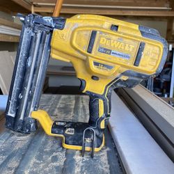 18 Gauge Finish Nailer 