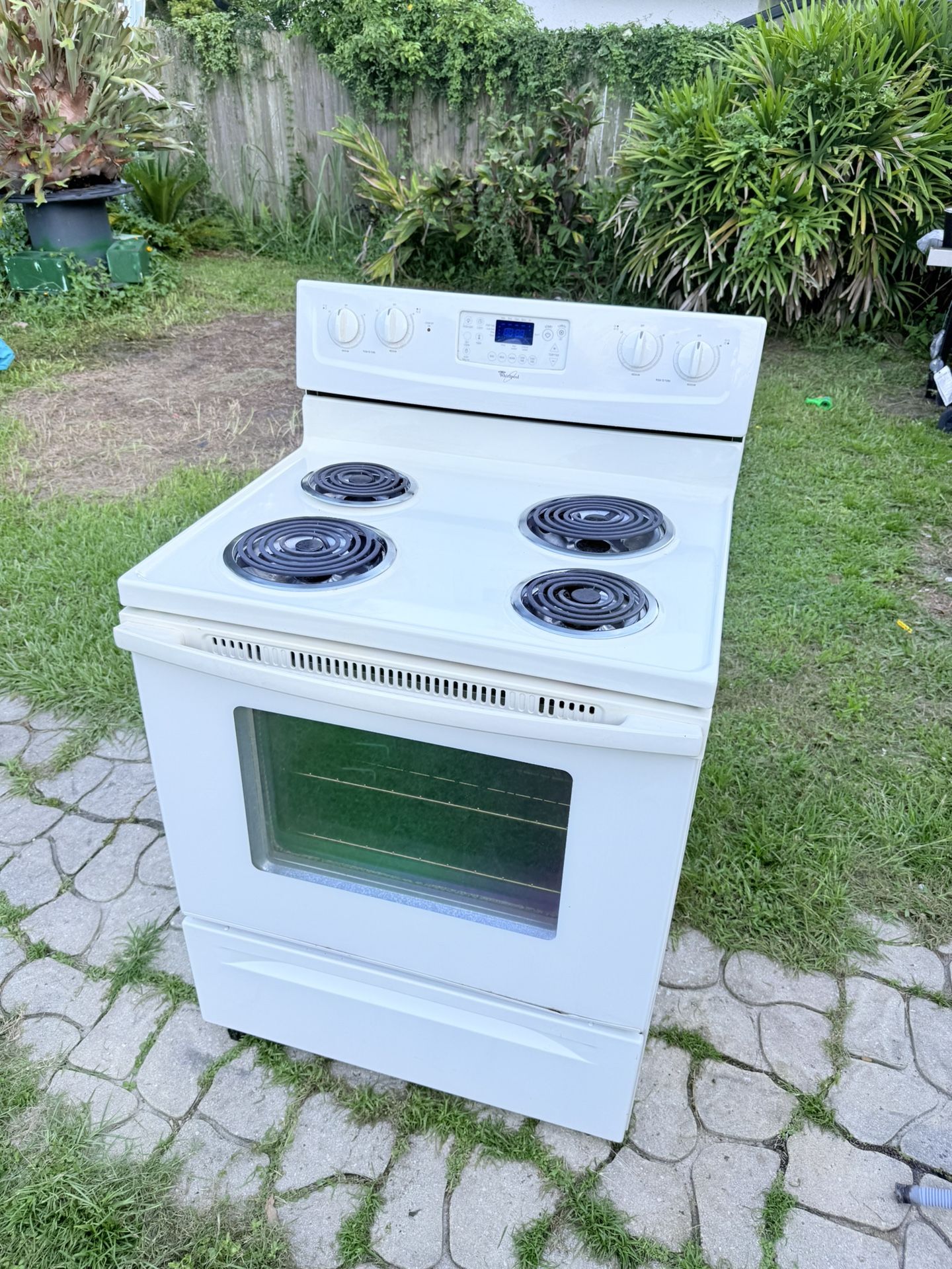 Whirlpool 30'' Electric Cooker - Coil - White