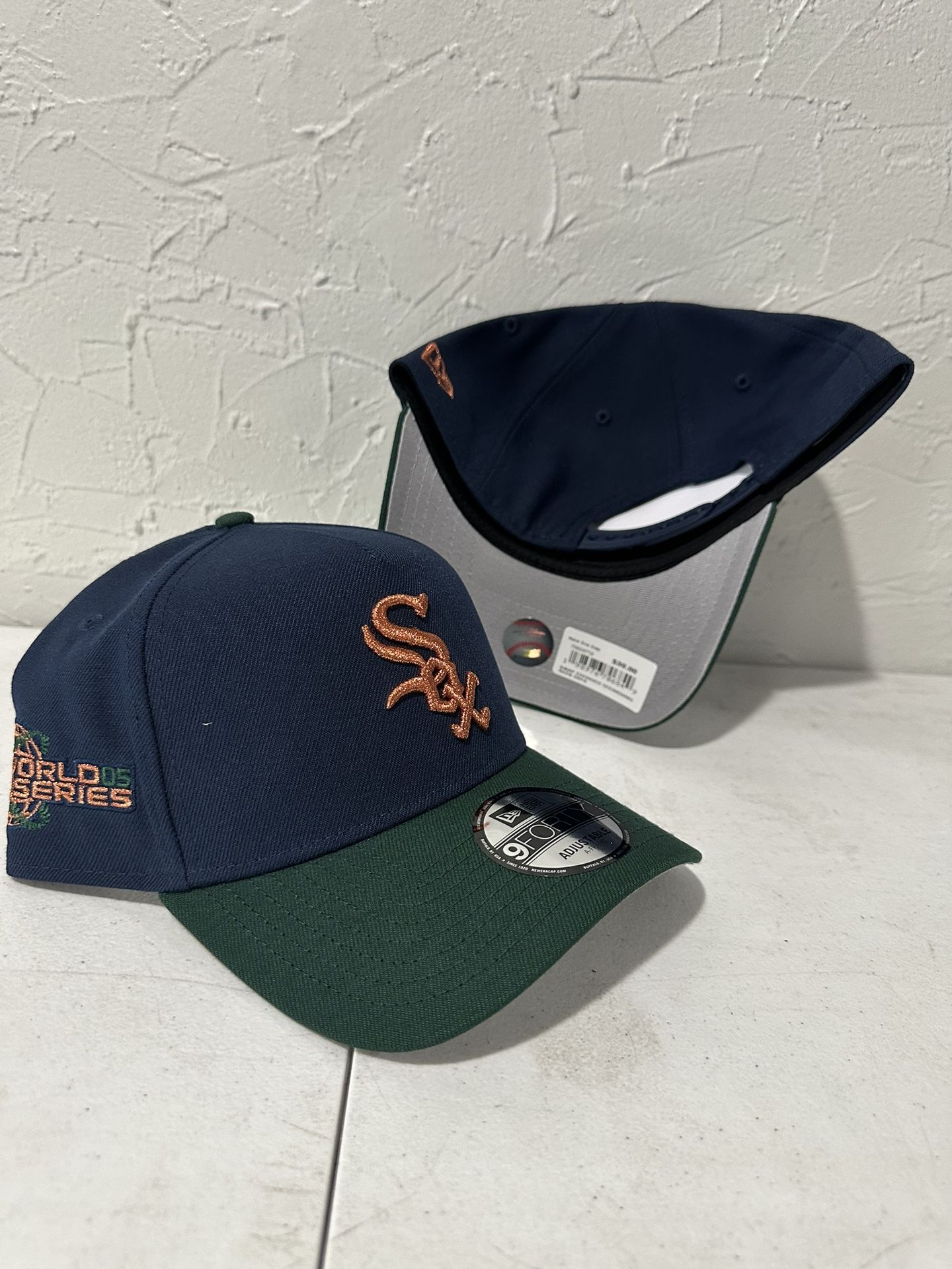 MLB New Era Chicago Red Sox Blue Forest Green 2005 World Series Patch 9forty A Frame SnapBack Hats