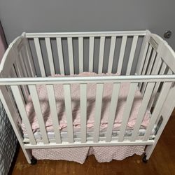 Small Portable Crib