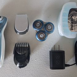 Philips Norelco Series 7000 Shaver S7371 