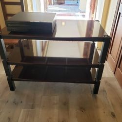 Stereo Stand