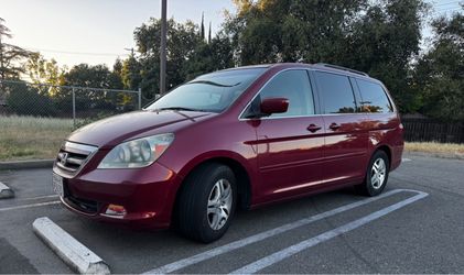 2006 Honda Odyssey Touring Minivan 4D
