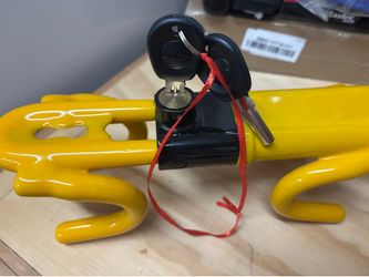 New Heavy Duty Steering Wheel Lock