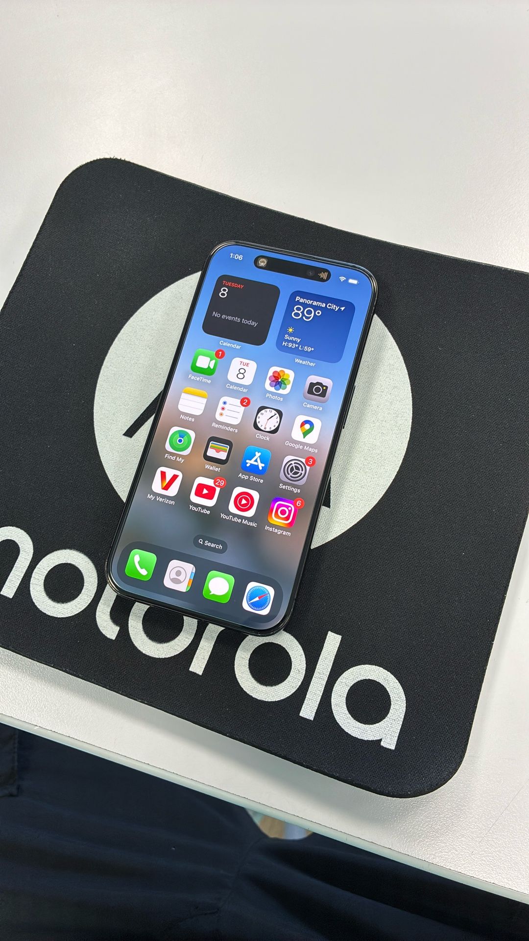 iPhone 15 Pro UNLOCKED