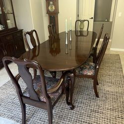 Ethan Allen Dining Room set + China Cabinet