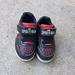 Kids Marvel Sneakers