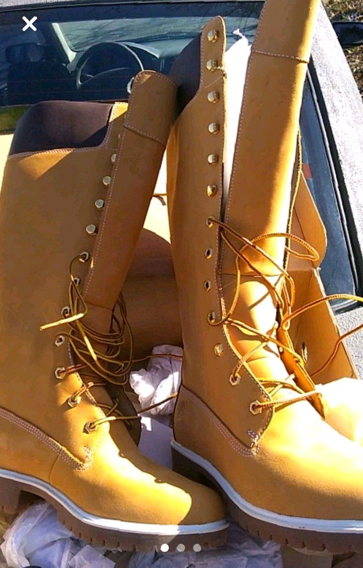 Women's timberland boots size 7
