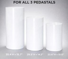 Set of 3 White Cylinder Pedestal Stands