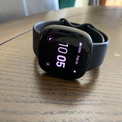 Fitbit Versa 3 