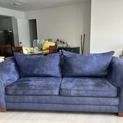 Sofá With Built In bed 