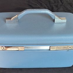 Vintage Light Blue Royal Montebello 2