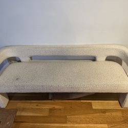 CB2 Bench ! 