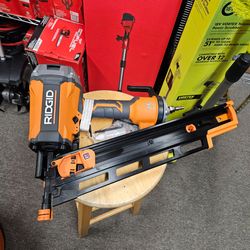 RIDGID PNEUMATIC 21-DEGREE FRAMING NAILER