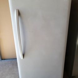 Kenmore 14cu Ft Upright Freezer Refrigerator Automatic Defrost 