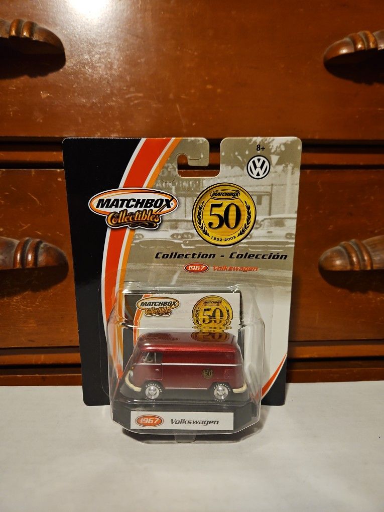2001 Matchbox Collectibles 50th Anniversary 1967 VW Bus