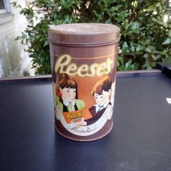 ANTIQUE REESE TIN!! 1989!!!