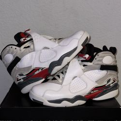Air Jordan 8 "Bugs Bunny" Size 9.5 