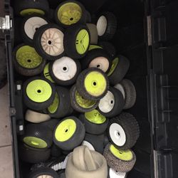 8th Scale four-wheel-drive buggy tires and wheels nitro or electric remote control car truck