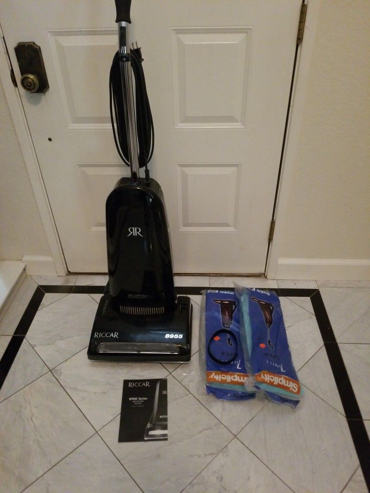 Riccar 8955 Vacuum Cleaner