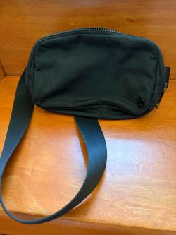 Lululemon Everywherebag 1L