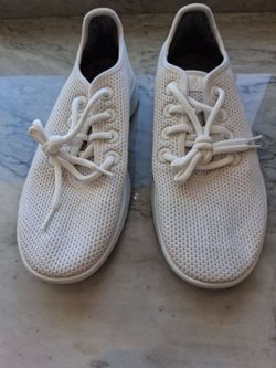 NewAllbirds TR Whitehoese Tennis Shoes Women Sport Tennis Shoes, Size 10