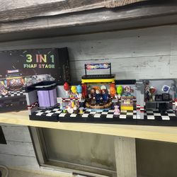 FNAF Stage Lego Set