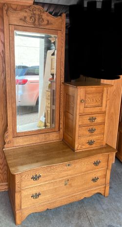 Vintage 1900’s Oak Gentleman’s Hat Box Dresser with Beveled Swivel Mirror