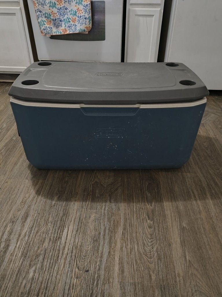 Coleman 100qt Cooler Chest With Cup Holders 