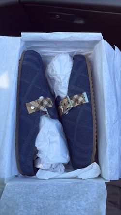 Men’s Burberry Clogs | Size 11US / 45EUR