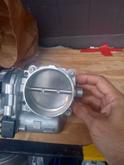 Throttle body