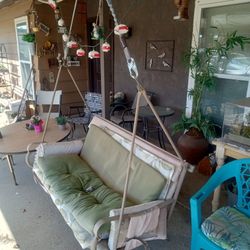 Patio Porch Swing