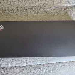 Lenovo ThinkPad 4K Hybrid USB-C with USB-A Dock Gen 2, USB-C Cable, AC Power Adapter.