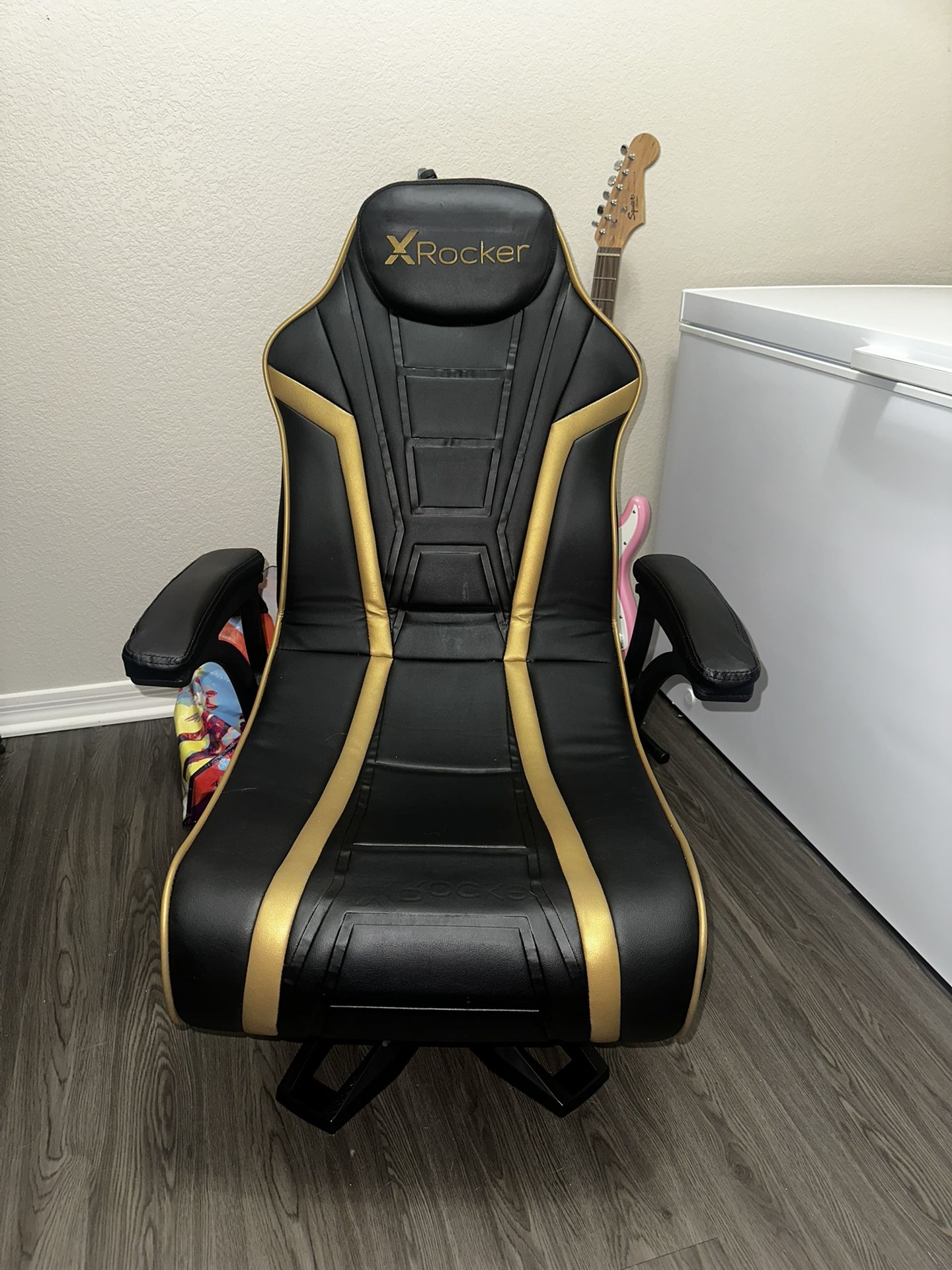 Xrocker Chair