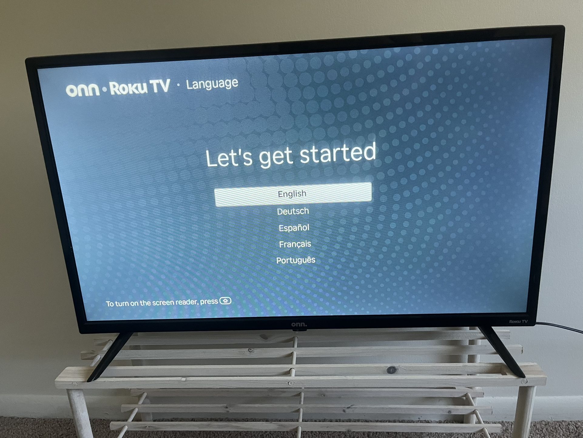 32” Roku With Remote